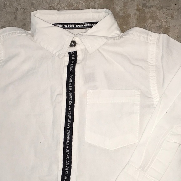 Boys CalvinKlein Set - Picture 11 of 14